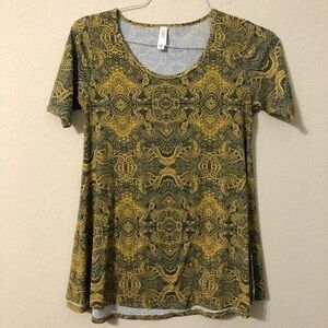 LuLaRoe Top Short Sleeve Print Shirt